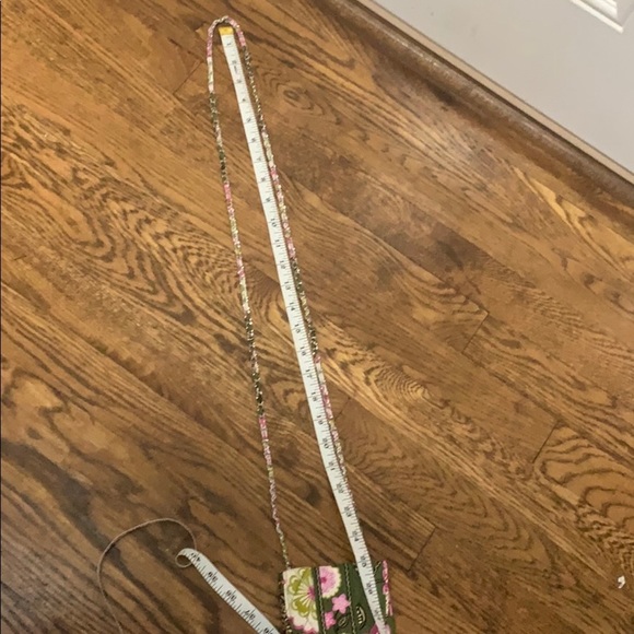 Vera Bradley cross body pouch - Picture 8 of 8